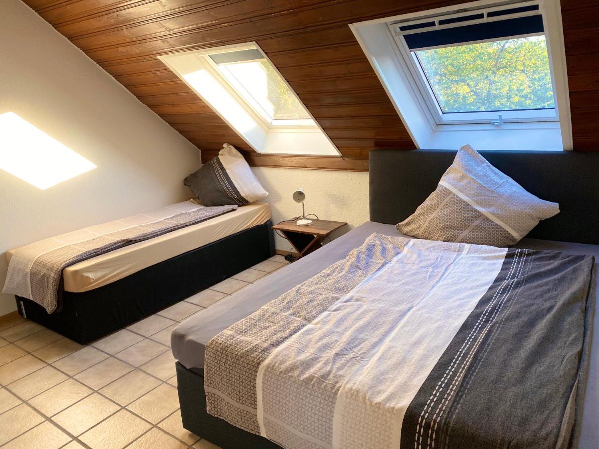 Apartments Rhona III Und IV Neunkirchen City 외부 사진