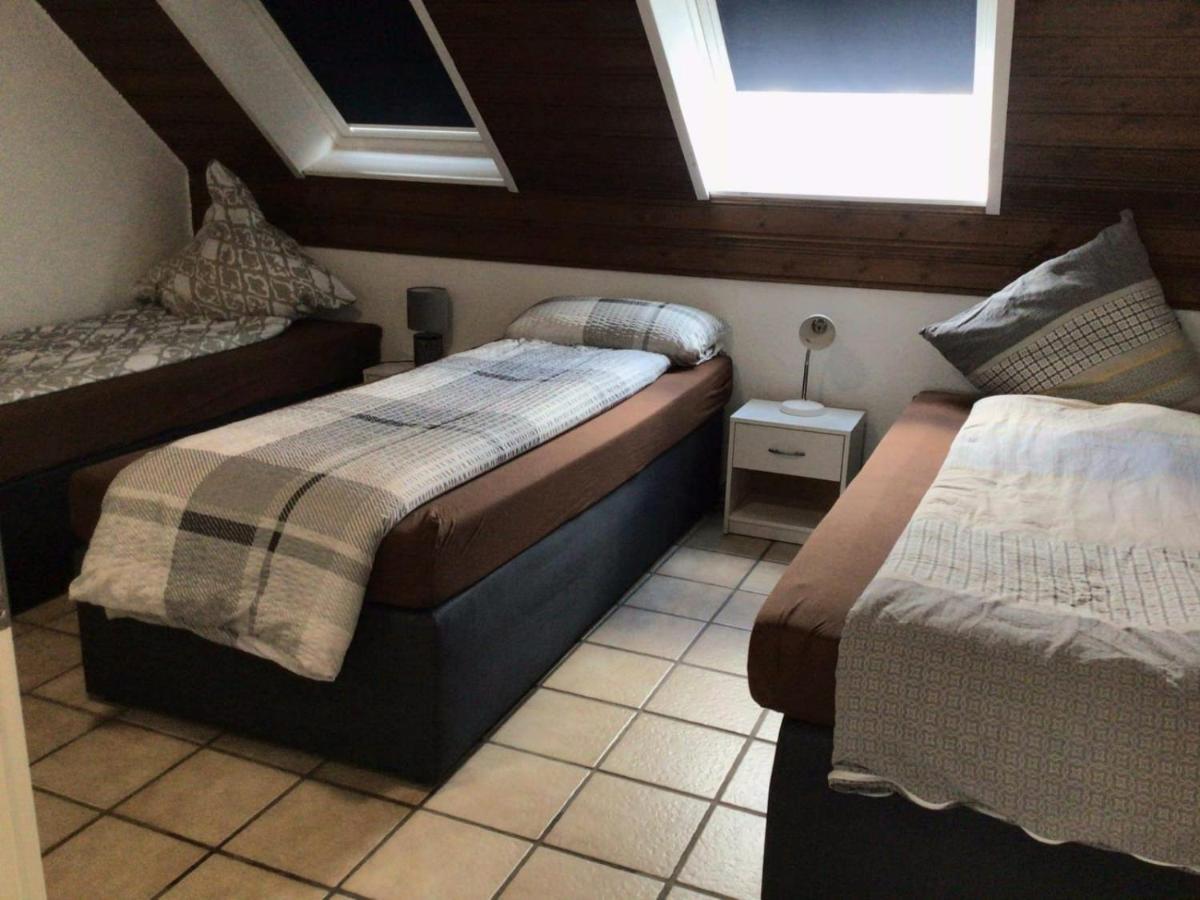 Apartments Rhona III Und IV Neunkirchen City 외부 사진