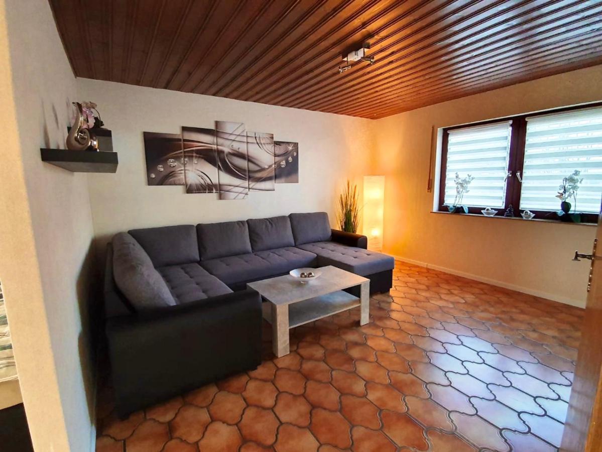 Apartments Rhona III Und IV Neunkirchen City 외부 사진